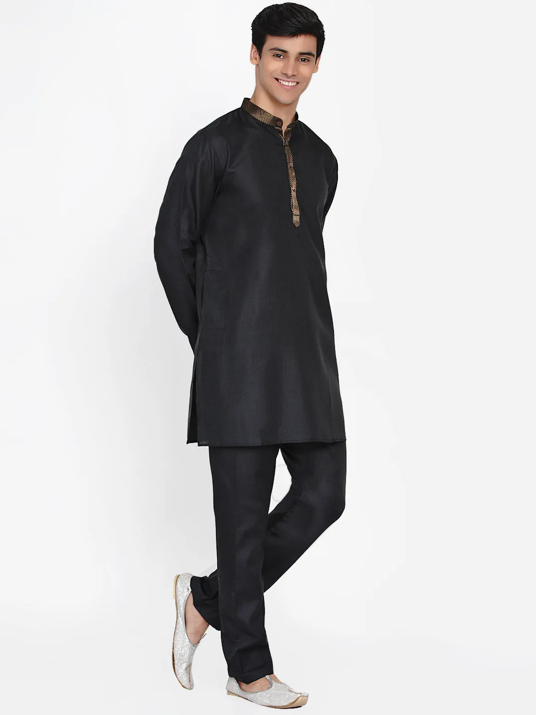 Men Black Embroidered Empire Kurta with Pyjamas